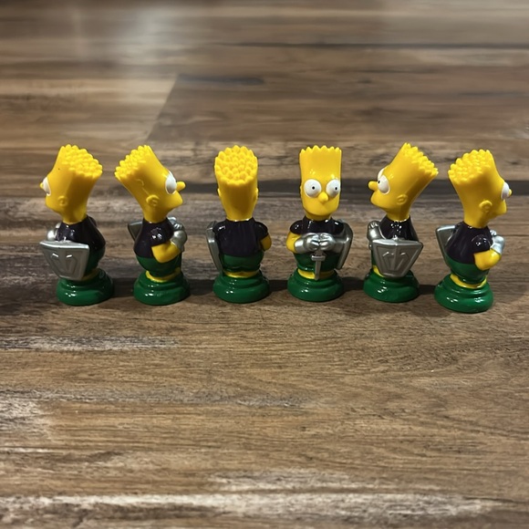 Vintage 1991 The Simpsons 3-D Chess 32 Pieces ONLY - Picture 11 of 13